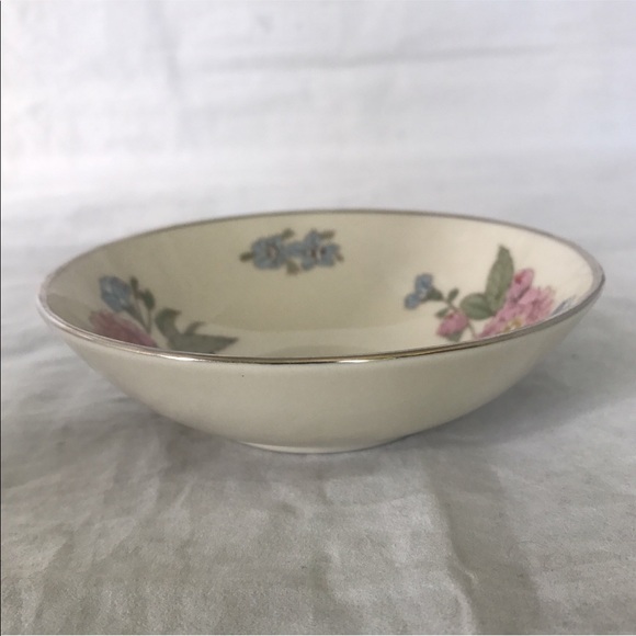 Gorham Small Floral Motif Bowl - Picture 2 of 3